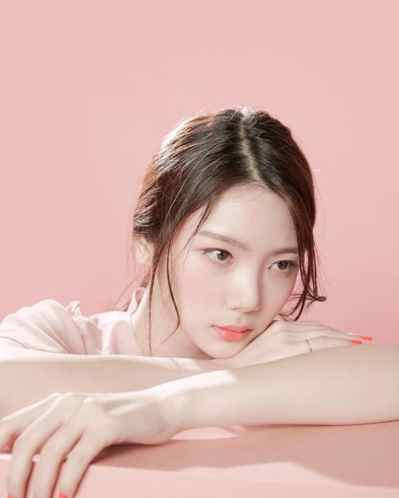 KAEUN KÝ HỢP ĐỒNG VỚI HIGH ENTERTAINMENT