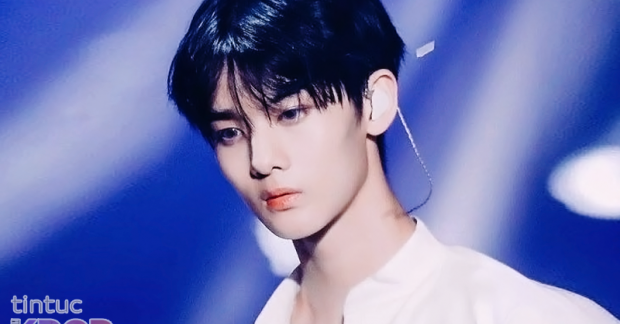 Vì muốn ép cân mà Bae Jinyoung đã ngất xỉu đến hai lần khi còn hoạt động cùng Wanna One