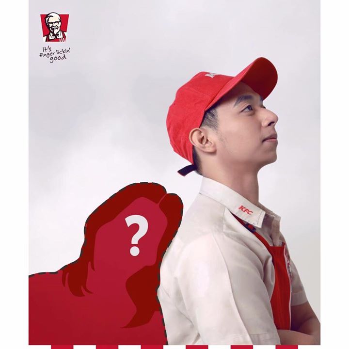 "Bản sao" Gong Yoo tại Philippines được ch&iacute;nh cửa h&agrave;ng KFC m&igrave;nh đang l&agrave;m th&ecirc;m chọn l&agrave;m người mẫu cho chiến dịch quảng c&aacute;o: "Tr&ocirc;ng bạn c&oacute; giống c&ocirc; d&acirc;u Eun Tak? H&atilde;y đăng h&igrave;nh của bạn ở b&ecirc;n dưới, người chiến thắng sẽ nhận được một suất ăn KFC miễn ph&iacute; trị gi