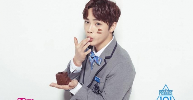 Joo Hak Nyeon (Produce 101) bị chỉ trích vì thích thể hiện khi không đủ tài năng