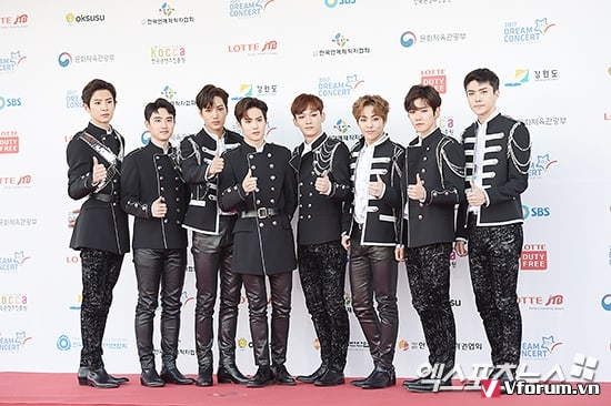 EXO xác nhận kế hoạch trở lại vào mùa hè!