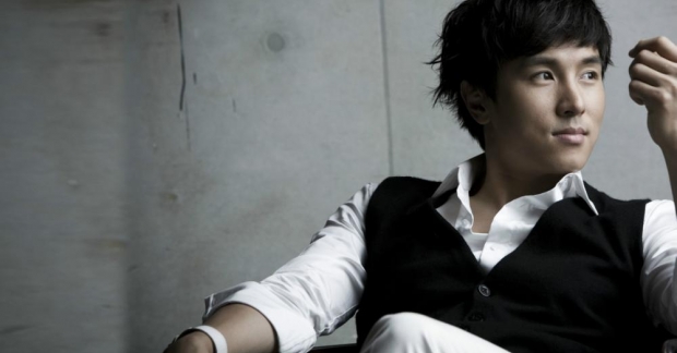 Dongwan (Shinhwa) viết tâm thư xin lỗi fan vì không thể kịp hồi phục chấn thương 100%