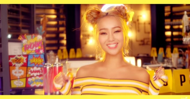 Hyorin ngập tràn năng lượng mùa hè trong MV trở lại