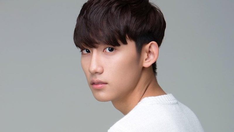 Jo Sung Wook của “Produce 101” đang luyện tập để ra mắt với tư c&aacute;ch diễn vi&ecirc;n