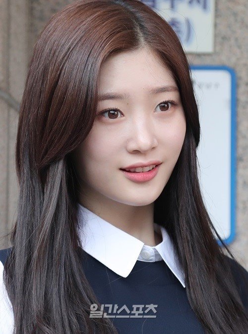 Bài báo: [Độc quyền] Jung Chaeyeon diễn vai hồi còn nhỏ của nhân vật chính trong phim Reunited Worlds của đài SBS