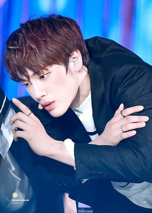 [Pann] Lỗi của Haknyeon trong sân khấu biểu diễn Open Up