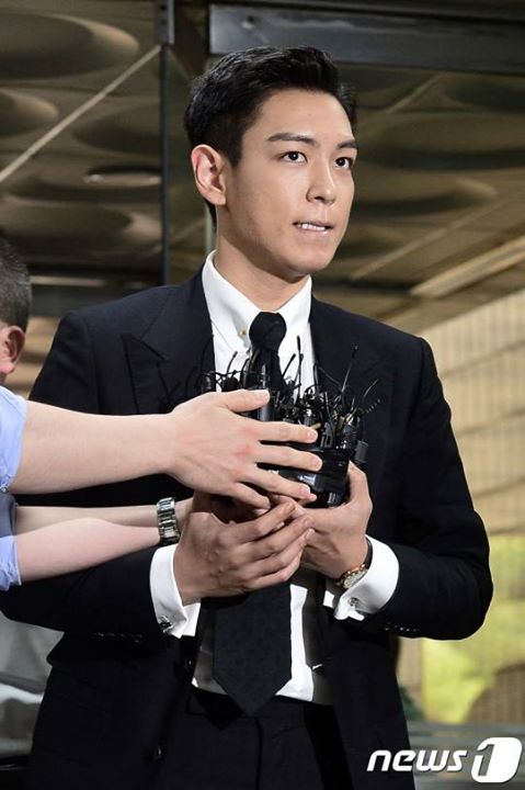 B&agrave;i b&aacute;o: Đại diện của TOP khẳng định, "Thực tập sinh A đ&atilde; rủ anh ấy h&uacute;t cần sa... họ chia tay rồi"