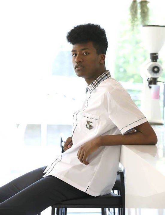 B&agrave;i b&aacute;o: T&ocirc;i l&agrave; người mẫu H&agrave;n Quốc, Han Hyun Min