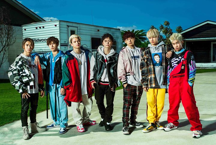 BALLISTIK BOYZ (BTZ - Tado Sonyeondan - Đạn Đạo Thiếu Niên Đoàn), nhóm nhạc nam Nhật Bản sắp debut do ông bầu Hiro của EXILE sản xuất với 7 thành viên gồm 4 vocal và 3 rapper 