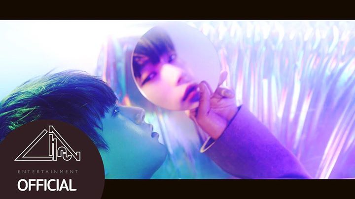 Sau khi kết thúc hoạt động với JBJ, Kim Yong Guk (LONGGUO) chính thức debut solo với MV “CLOVER” feat. Yoon Mi Rae ☘️ https://youtu.be/-Ot30Tlslfs