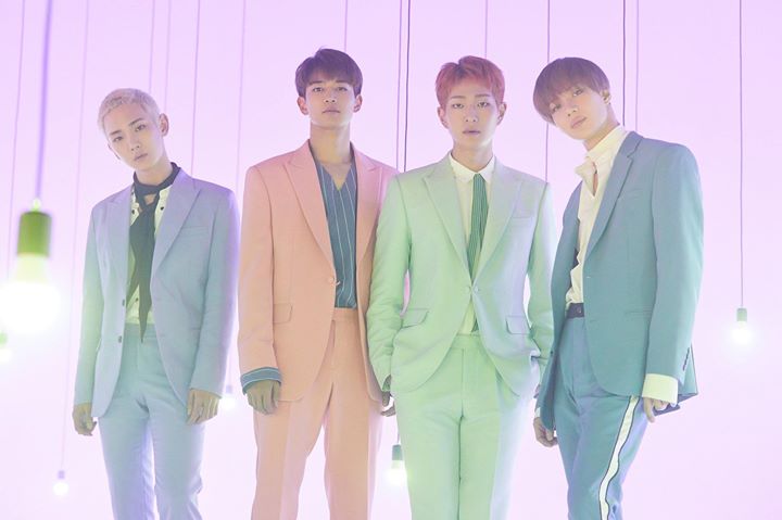 SHINee khép lại “The Story of Light” với ca khúc chủ đề cuối cùng “OUR PAGE” do các thành viên tự viết lời để tưởng nhớ về Jonghyun quá cố 