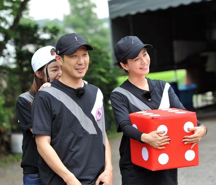 HaHa sẽ làm cameo cho drama hài lãng mạn kinh dị sắp chiếu trên đài KBS “Lovely Horribly” của Song Ji Hyo. Ủng hộ cho cô em gái trong “Running Man”.