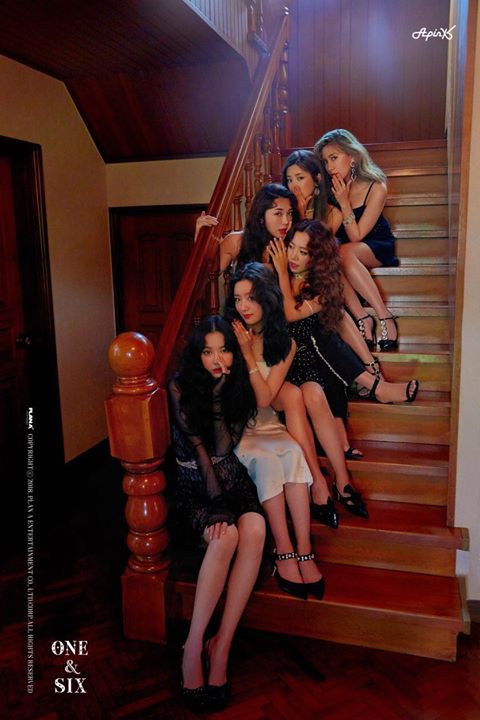 Bộ ảnh concept của Apink cho mini album thứ 7 “ONE AND SIX” phát hành ngày 02/07. Ca khúc chủ đề “NOTHING AT ALL” sản xuất bởi Black Eyed Pilseung và Jeon Gun - bộ đôi vừa tạo nên TWICE “Likey” và Chungha “Roller Coaster.”