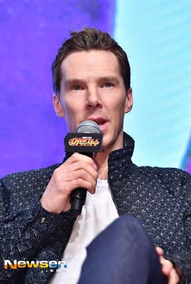 Bài báo: Benedict Cumberbatch đánh nhau với 4 tên côn đồ để cứu một người dân 