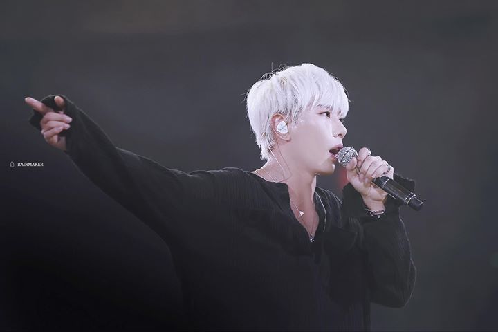 “CA VƯƠNG” PARK HYO SHIN BỊ TỐ LỪA ĐẢO