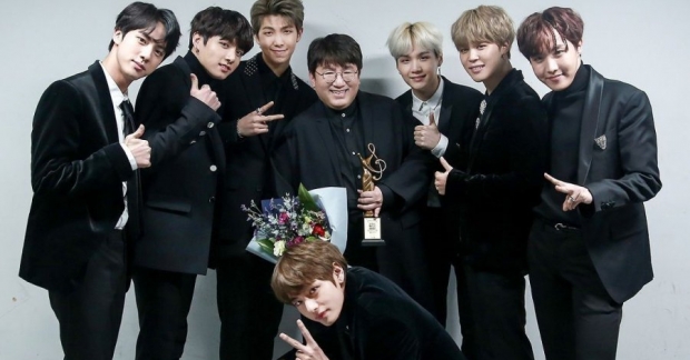 Bang Shi Hyuk và BTS chính thức trở thành giám khảo chấm giải Grammy 2019