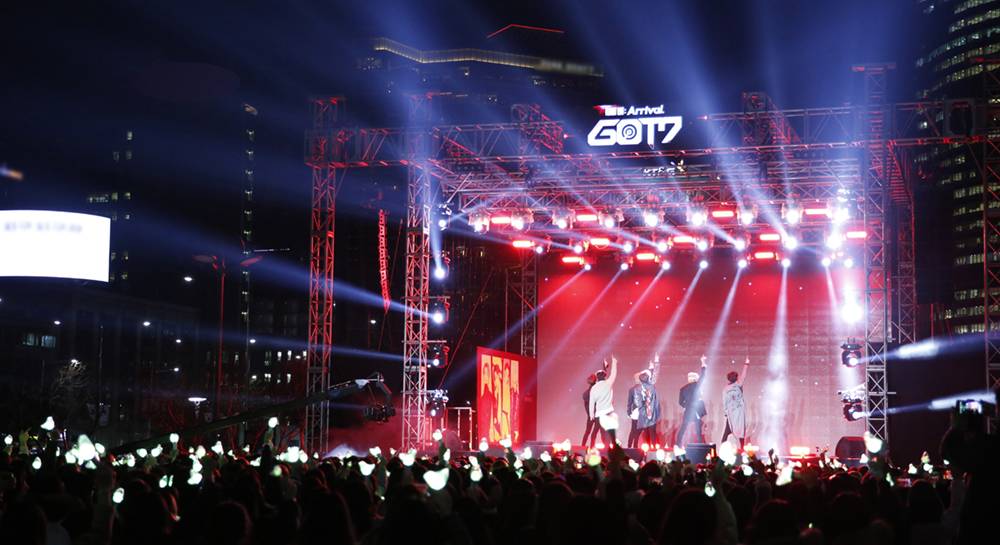 Hơn 2000 fan hâm mộ tham dự showcase cho màn trở lại của GOT7