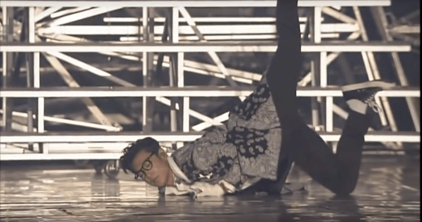 Đoạn video này minh chứng cho việc T.O.P là dancer đỉnh nhất của Big Bang