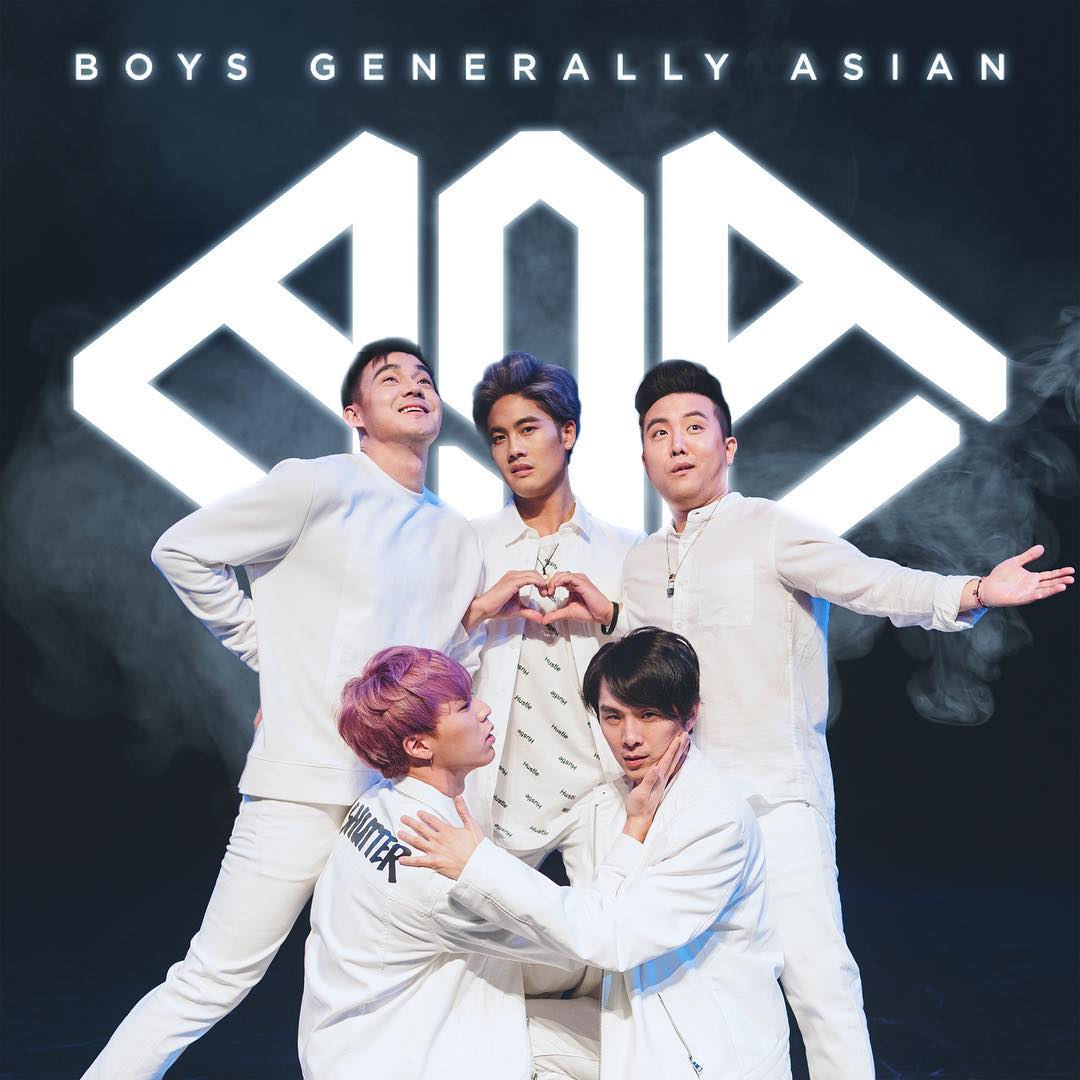 Nhóm nhạc K-pop BAG của Ryan Higa đã chiếm vị trí đầu tiên trên bảng xếp hạng itunes K-pop