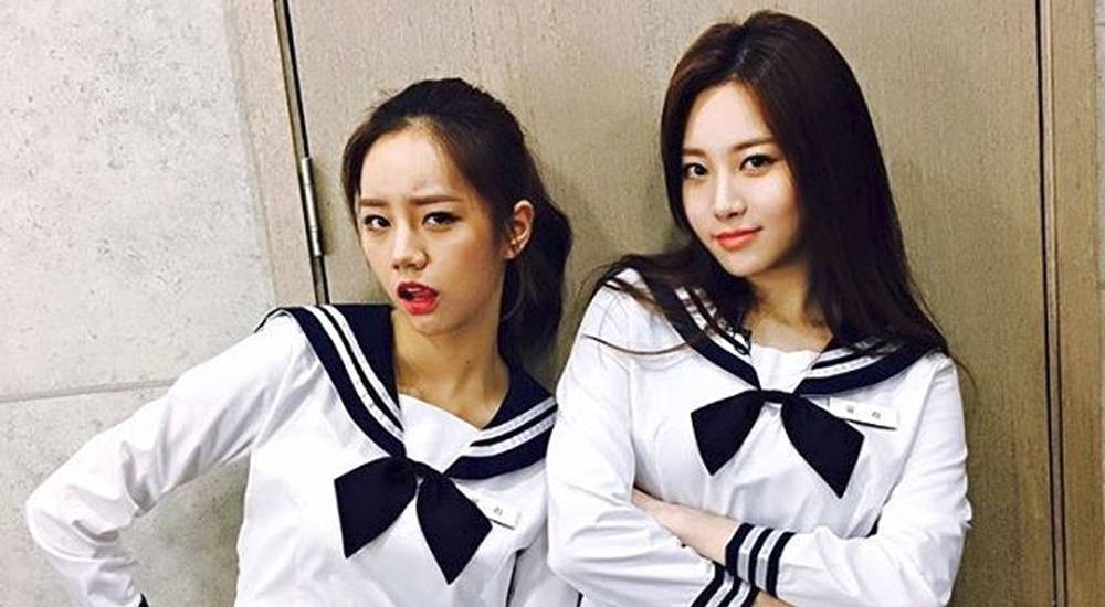 Hyeri và Yura của Girl’s Day hóa thân thành những nữ sinh tinh nghịch, trẻ trung