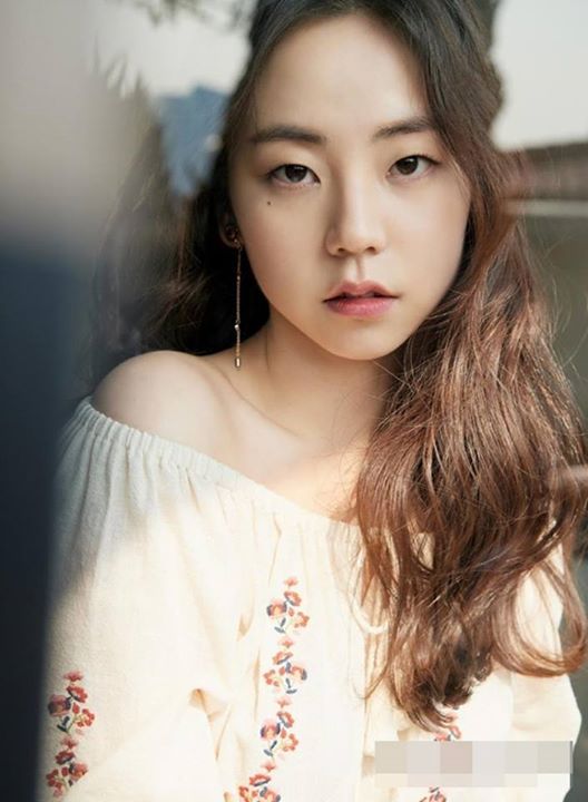 Pann: Đổi người mẫu từ Sulli sang Sohee! Các mẹ thấy sao?