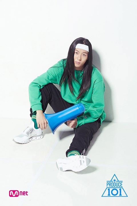 [Instiz] Jang Moonbok chưa gì đã có hẳn một fandom riêng