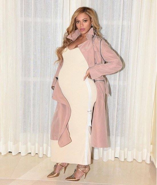Bài báo: 'D line hoàn hảo' Beyonce làm mẹ 