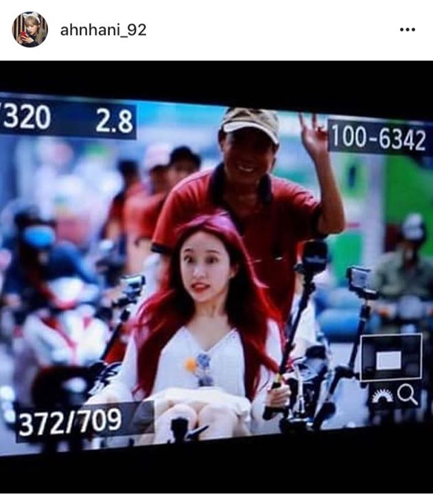 EXID Hani v&agrave; ch&uacute; x&iacute;ch l&ocirc; Việt Nam 