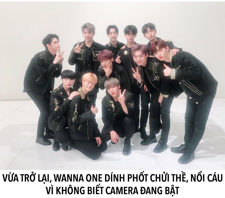 4 tiếng trước khi phát hành album mới ‘0 + 1 = 1 (I Promise You)’, Wanna One xuất hiện trên chương trình giao lưu trực tiếp ‘Star Live’ của Mnet lúc đang trong phòng chờ. Khi Park Woo Jin ghi hình với gậy selfie, các thành viên khác nói chuyện mà không bi