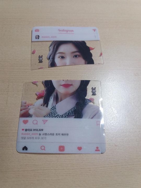 Một fanboy cắt photocard của Irene đã quyết định dán nó lại và nói rằng mình “không còn ghét Irene nữa”