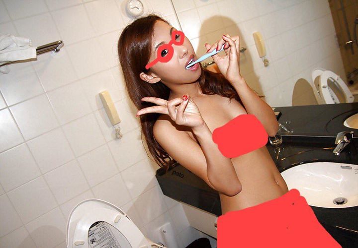 Cư d&acirc;n mạng t&igrave;m thấy c&ocirc; g&aacute;i trong bức ảnh nude bị photoshop th&agrave;nh AOA Seolhyun. Trước đ&oacute; Seolhyun đ&atilde; l&ecirc;n fancafe an ủi người h&acirc;m mộ, mong mọi người lu&ocirc;n vui vẻ cho d&ugrave; c&oacute; chuyện g&igrave; xảy. FNC cũng tuy&ecirc;n bố sẽ mạnh tay với kẻ chủ mưu của vụ việc n&agrave;y.