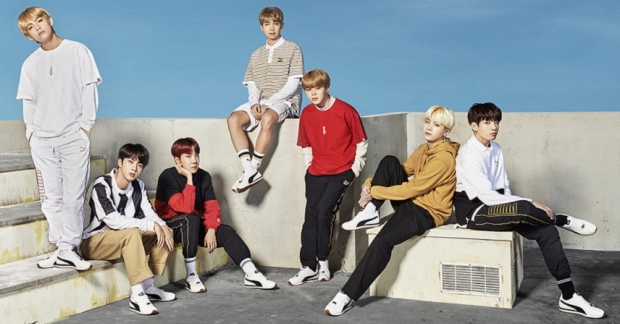 ARMY ồ ạt kéo nhau ra showroom Puma mua giày do BTS quảng cáo