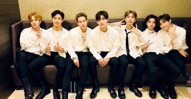 Monsta X tổ chức concert tại ch&acirc;u &Acirc;u