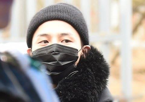 Pann: Ảnh chụp nhập ngũ của G-Dragon