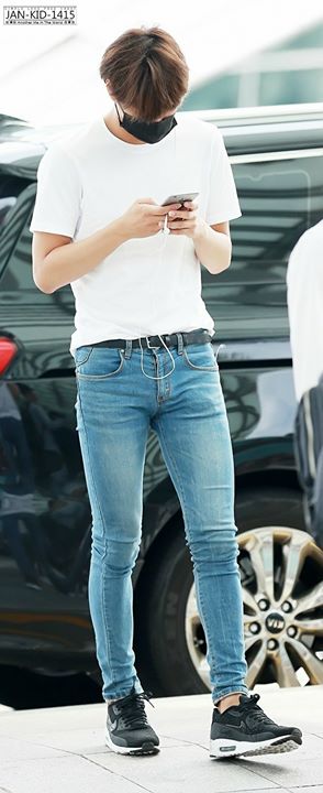 Pann: Uầy? Kai trở thành người mẫu cho Levi's rồi ư?