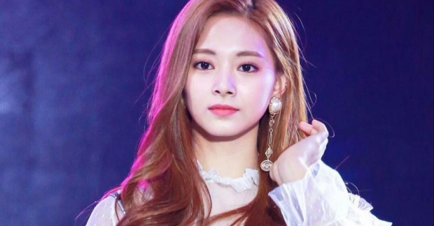 Tzuyu (Twice) vấp phải tranh cãi chính trị chỉ vì lọt vào BXH nhan sắc khiến Bộ Ngoại giao phải vào cuộc