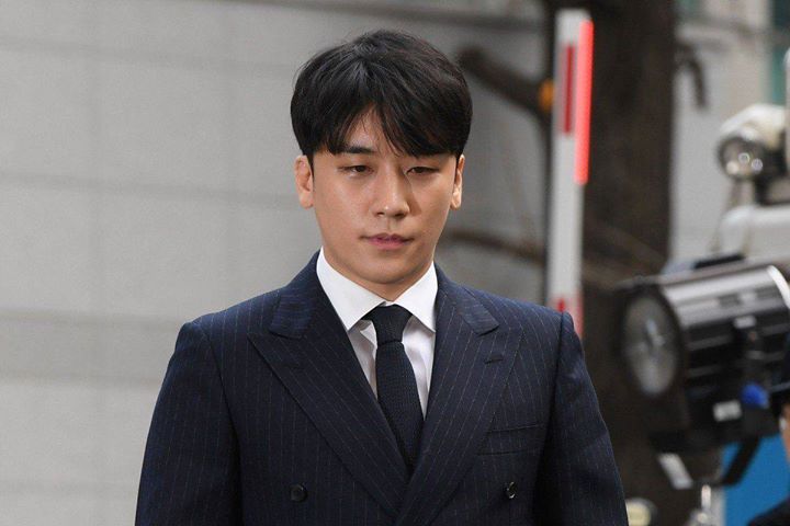 Naver: 8News Seungri bị triệu tập điều tra lần thứ năm... "Tôi không có bất cứ quan hệ gì với bà Lin cũng như Hội Tam Hoàng"