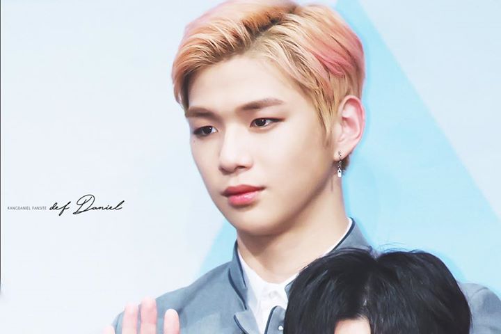 "Produce 101" Kang Daniel xin lỗi vì chơi ăn gian