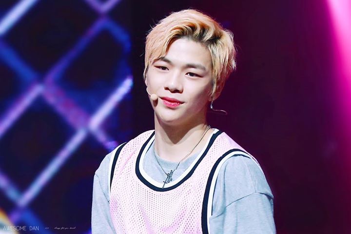 Bị phạt vì gian lận, độ nổi tiếng của ”Produce 101” Kang Daniel lại càng tăng cao