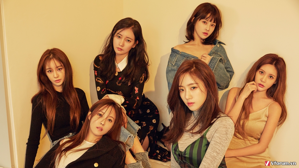 T-ara trở lại với đội hình 4 thành viên, vắng bóng Soyeon và Boram