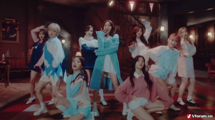 TWICE "TT" trở thành video âm nhạc của nhóm nữ Kpop có nhiều lượt xem nhất trên Youtube