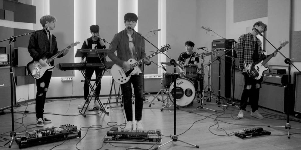 DAY6 đứng đầu bảng xếp hạng K-pop trên iTunes của 14 nước!