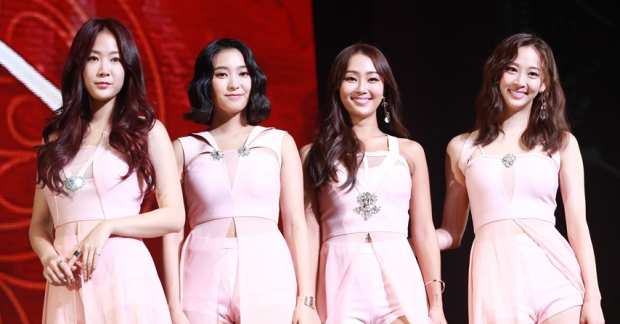 SISTAR c&oacute; tho&aacute;t khỏi "lời nguyền" 7 năm ?