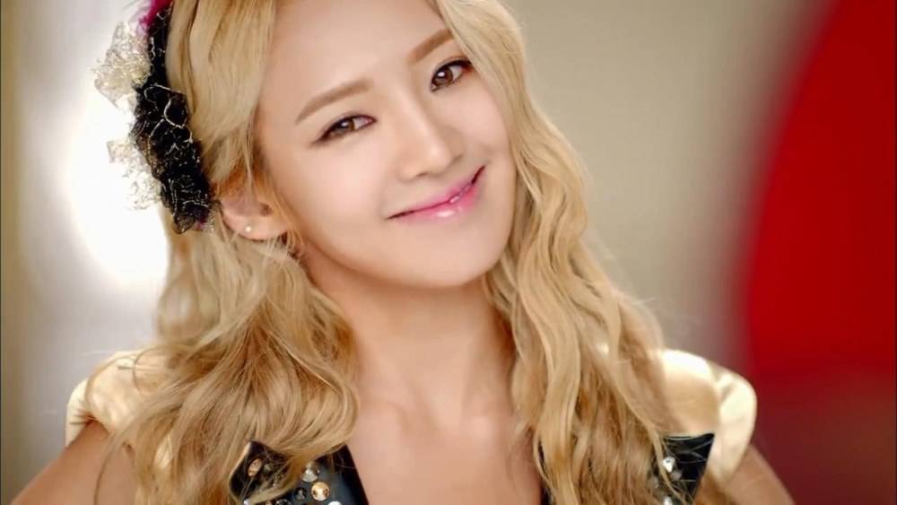 Hyoyeon (Girls’ Generation) sẽ cho ra mắt ca khúc mới tháng sau!