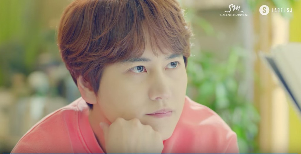 Super Junior Kyuhyun đã bắt đầu nhớ các fan của mình trong Teaser "Goodbye For Now"