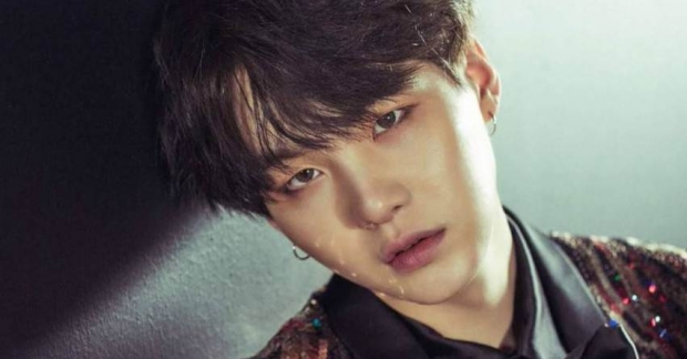 Suga được kỳ vọng trở th&agrave;nh nh&agrave; sản xuất &acirc;m nhạc trong tương lai