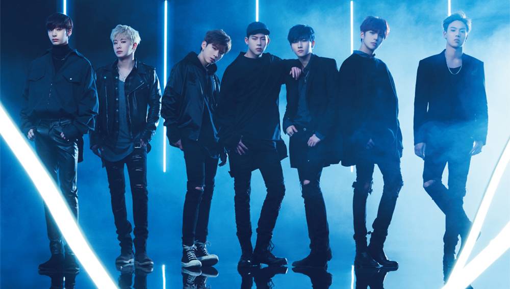 Ca khúc tiếng Nhật “Hello” của MONSTA X đứng đầu Tower Records