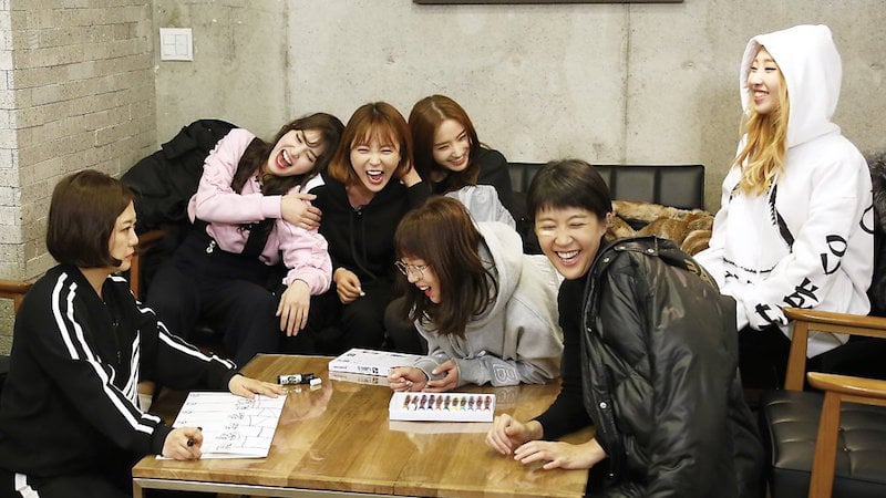 Gong Minzy tạm biệt các  unnies trong “Sister’s Slam Dunk Season 2” trước trận chung kết