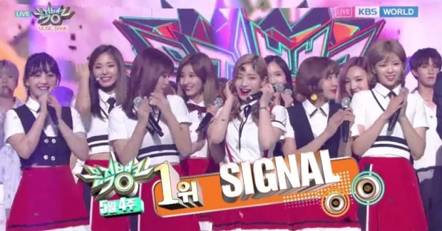 Đúng như dự đoán của nhiều người, TWICE có chiến thắng thứ 3 với "Signal" tại Music Bank