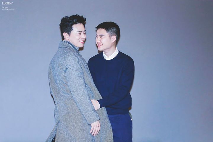 theqoo: Do Kyungsoo chỉ skinship cùng thật nhiều aegyo với Jo Jung Seok mà thôi